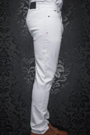 White Jeans